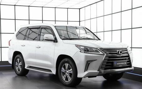 Lexus LX III, 2017 год, 6 350 000 рублей, 3 фотография