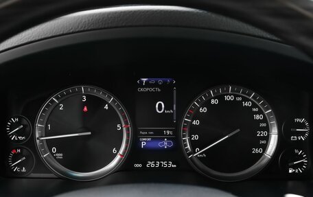 Lexus LX III, 2017 год, 6 350 000 рублей, 13 фотография