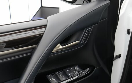 Lexus LX III, 2017 год, 6 350 000 рублей, 18 фотография