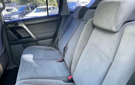 Toyota Land Cruiser Prado 150 рестайлинг 2, 2010 год, 2 549 000 рублей, 14 фотография
