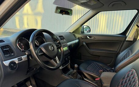 Skoda Yeti I рестайлинг, 2014 год, 1 197 000 рублей, 7 фотография