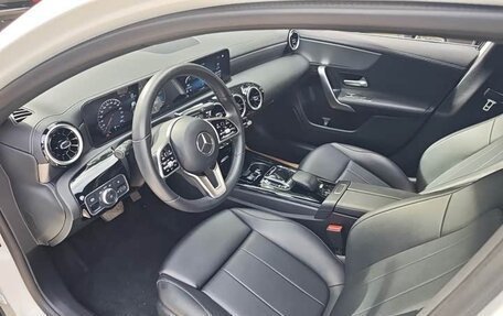 Mercedes-Benz A-Класс, 2022 год, 2 200 200 рублей, 10 фотография