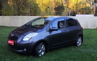 Toyota Yaris III рестайлинг, 2008 год, 650 000 рублей, 1 фотография