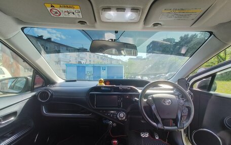 Toyota Aqua I, 2014 год, 930 000 рублей, 3 фотография