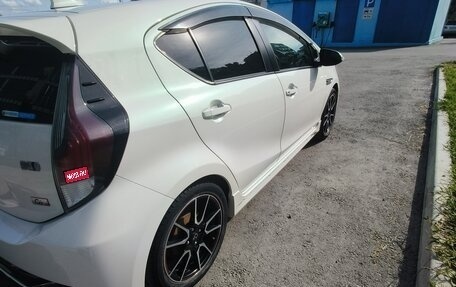 Toyota Aqua I, 2014 год, 930 000 рублей, 6 фотография