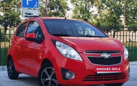Chevrolet Spark III, 2013 год, 569 000 рублей, 3 фотография