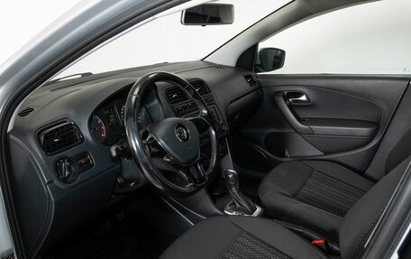 Volkswagen Polo VI (EU Market), 2017 год, 1 150 000 рублей, 5 фотография