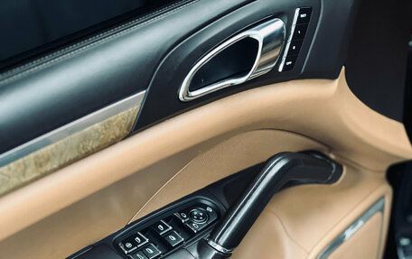Porsche Cayenne III, 2011 год, 2 090 000 рублей, 19 фотография