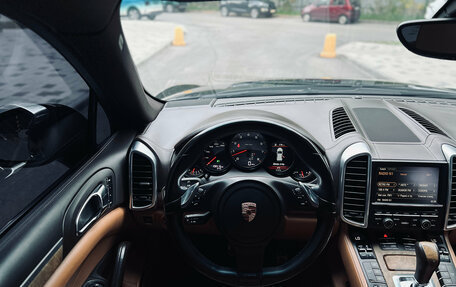Porsche Cayenne III, 2011 год, 2 090 000 рублей, 38 фотография