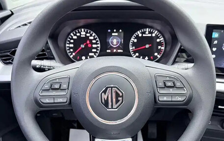 MG 5, 2023 год, 1 330 000 рублей, 8 фотография