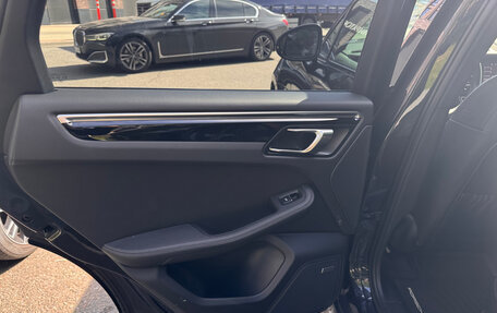 Porsche Macan I рестайлинг, 2022 год, 10 000 000 рублей, 18 фотография