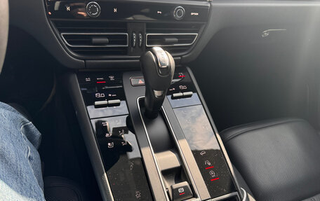 Porsche Macan I рестайлинг, 2022 год, 10 000 000 рублей, 16 фотография
