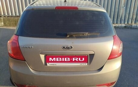 KIA cee'd I рестайлинг, 2010 год, 700 000 рублей, 7 фотография