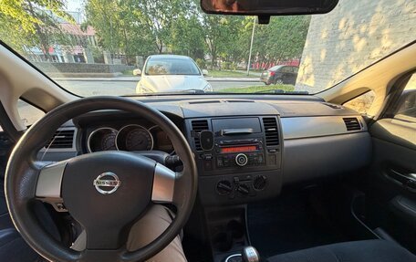 Nissan Tiida, 2010 год, 600 000 рублей, 9 фотография