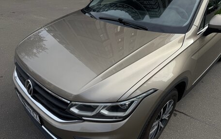 Volkswagen Tiguan II, 2021 год, 3 100 000 рублей, 9 фотография