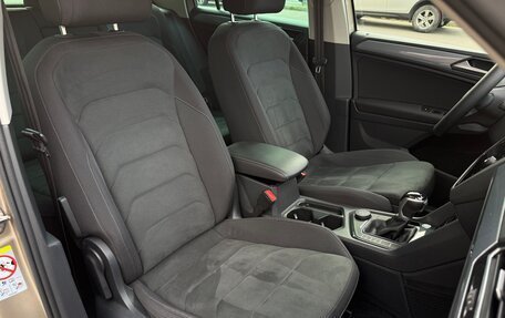 Volkswagen Tiguan II, 2021 год, 3 100 000 рублей, 30 фотография