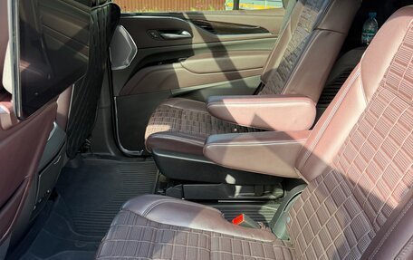 Cadillac Escalade V, 2024 год, 16 500 000 рублей, 14 фотография