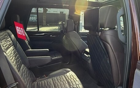 Cadillac Escalade V, 2024 год, 16 500 000 рублей, 18 фотография