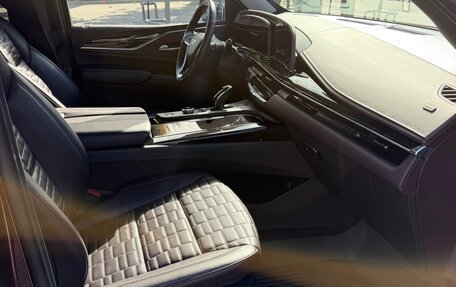 Cadillac Escalade V, 2024 год, 16 500 000 рублей, 22 фотография