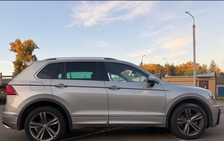 Volkswagen Tiguan II, 2019 год, 3 200 000 рублей, 3 фотография
