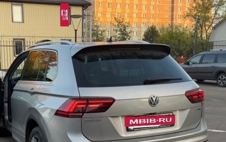 Volkswagen Tiguan II, 2019 год, 3 200 000 рублей, 4 фотография