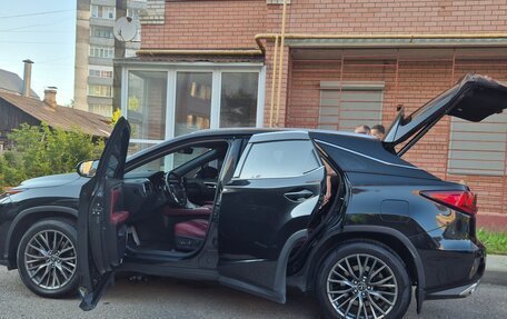 Lexus RX IV рестайлинг, 2016 год, 4 199 999 рублей, 2 фотография