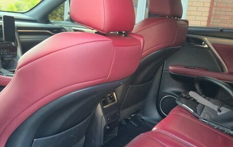 Lexus RX IV рестайлинг, 2016 год, 4 199 999 рублей, 14 фотография