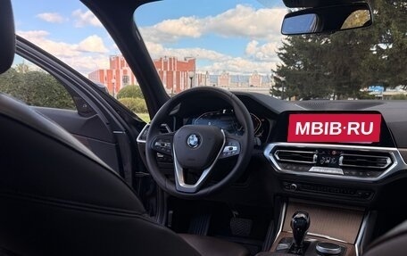 BMW 3 серия, 2019 год, 3 600 000 рублей, 10 фотография