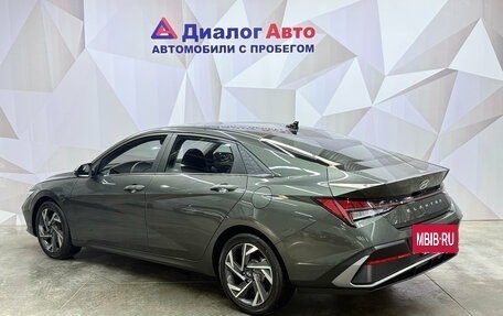 Hyundai Elantra, 2024 год, 2 270 000 рублей, 7 фотография