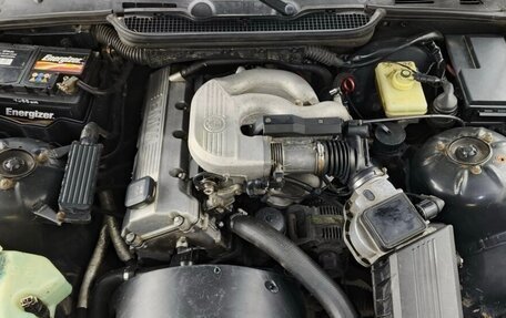 BMW 3 серия, 1994 год, 310 000 рублей, 9 фотография