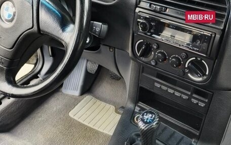 BMW 3 серия, 1994 год, 310 000 рублей, 2 фотография