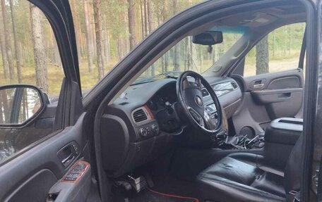 Chevrolet Tahoe III, 2012 год, 1 900 000 рублей, 3 фотография