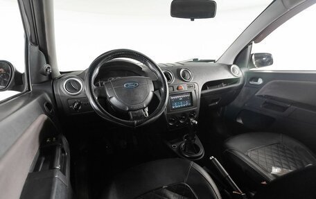 Ford Fusion I, 2006 год, 205 000 рублей, 7 фотография