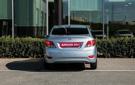 Hyundai Solaris II рестайлинг, 2011 год, 650 000 рублей, 4 фотография