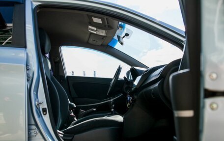 Hyundai Solaris II рестайлинг, 2011 год, 650 000 рублей, 11 фотография