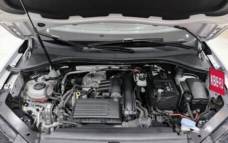 Volkswagen Tiguan II, 2018 год, 2 250 000 рублей, 13 фотография