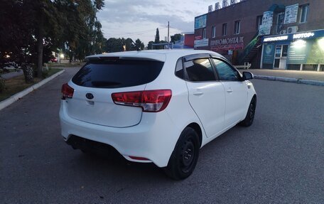 KIA Rio III рестайлинг, 2016 год, 380 000 рублей, 3 фотография