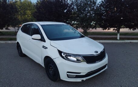 KIA Rio III рестайлинг, 2016 год, 380 000 рублей, 2 фотография