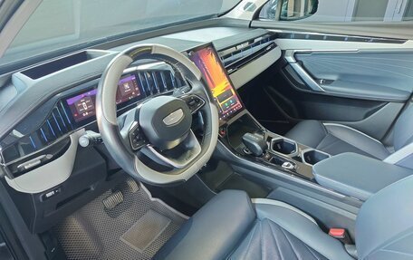 Geely Atlas, 2024 год, 2 340 000 рублей, 8 фотография