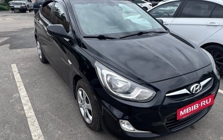 Hyundai Solaris II рестайлинг, 2011 год, 780 000 рублей, 2 фотография