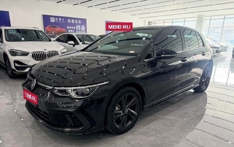 Volkswagen Golf VIII, 2022 год, 1 620 000 рублей, 1 фотография