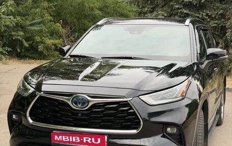 Toyota Highlander, 2021 год, 4 720 000 рублей, 1 фотография