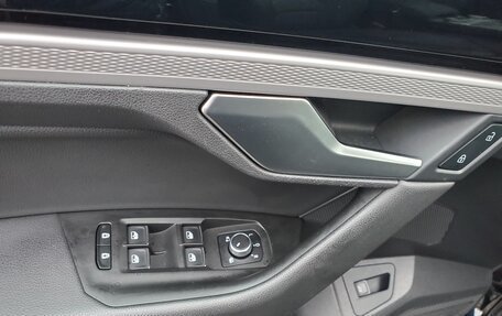 Volkswagen Touareg III, 2019 год, 4 200 000 рублей, 9 фотография