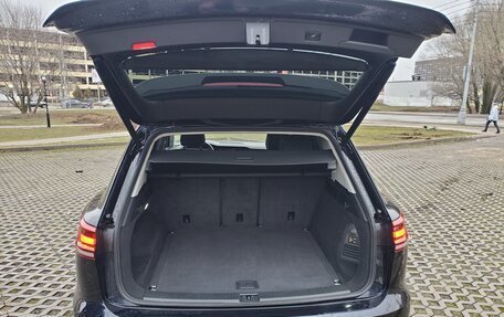Volkswagen Touareg III, 2019 год, 4 200 000 рублей, 10 фотография