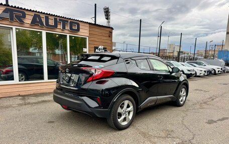 Toyota C-HR I рестайлинг, 2017 год, 1 749 000 рублей, 9 фотография