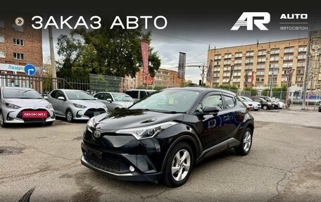 Toyota C-HR I рестайлинг, 2017 год, 1 749 000 рублей, 4 фотография