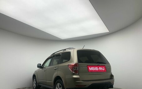 Subaru Forester, 2008 год, 770 000 рублей, 2 фотография
