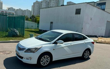 Hyundai Solaris II рестайлинг, 2016 год, 490 000 рублей, 9 фотография