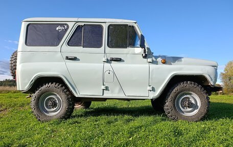 ЛуАЗ 3151, 2000 год, 290 000 рублей, 23 фотография