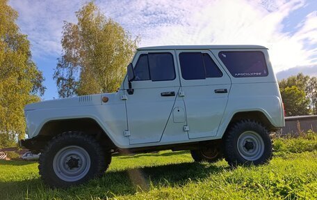 ЛуАЗ 3151, 2000 год, 290 000 рублей, 24 фотография